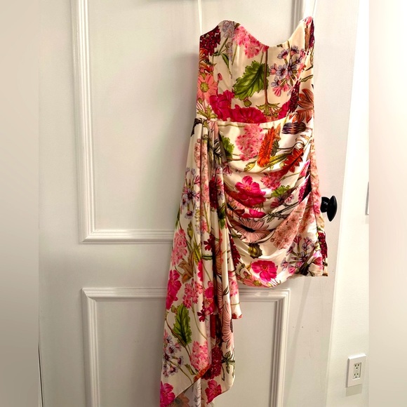 🌺💗Katie May Floral Draping Mini Dress - size XS - never worn!🩷🌺NWOT - Picture 1 of 7